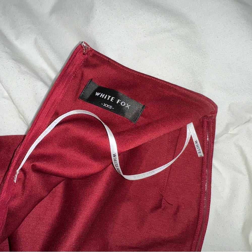Early Hours mini dress in wine 
size xxs - Picture 4 of 4